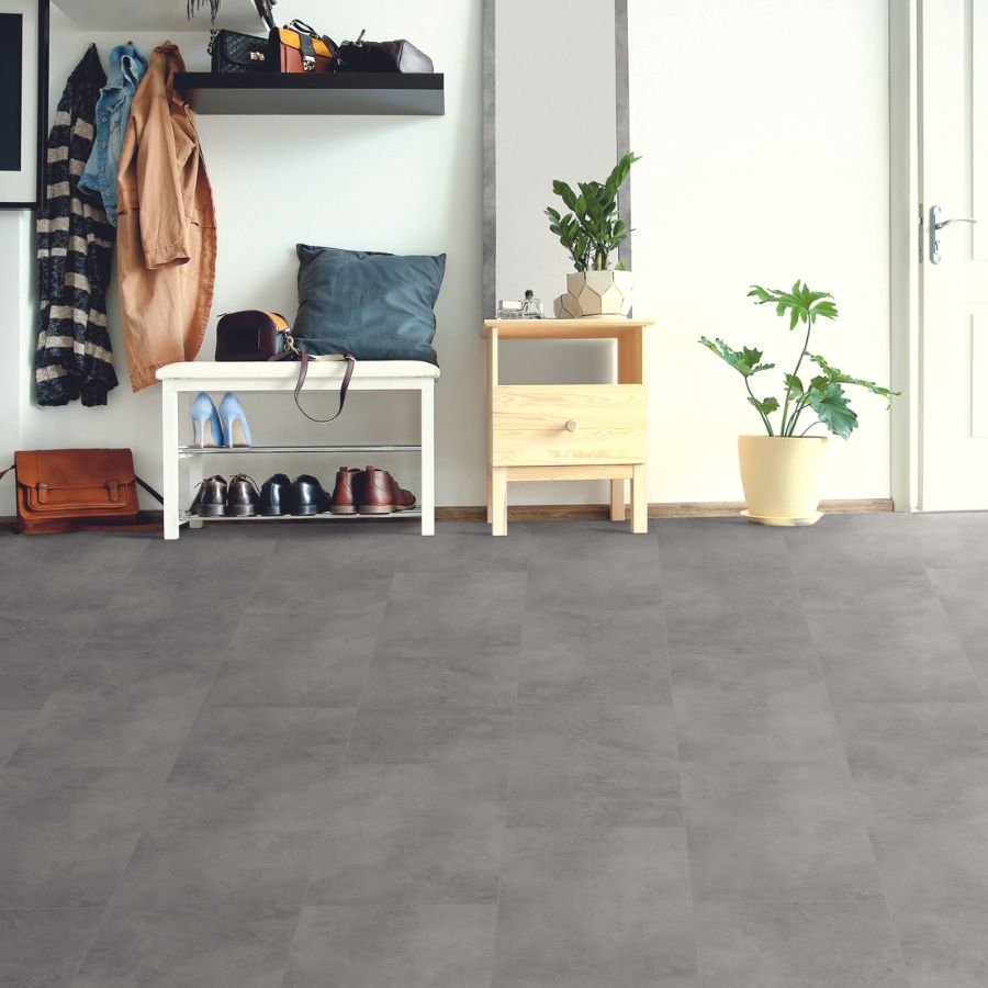 Tile floors in an entryway